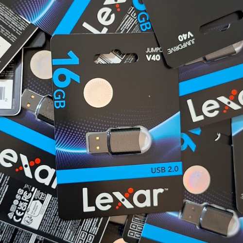 Flashdisk 16GB USB A 2.0 LEXAR